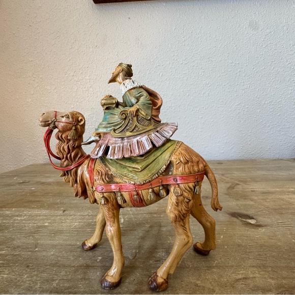 Fontanini Vintage Magi Wisemen Kings on Camels 6.5” Nativity - Picture 5 of 9